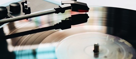 Las ventas de vinilos siguen aumentando en el Reino Unido